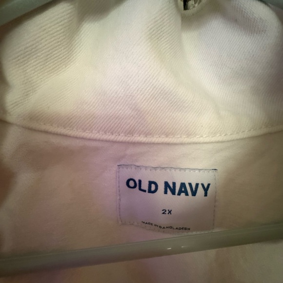 Old Navy Women's White Jean Jacket - Picture 5 of 5